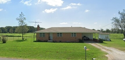 Building Photo - 14109 AR-72