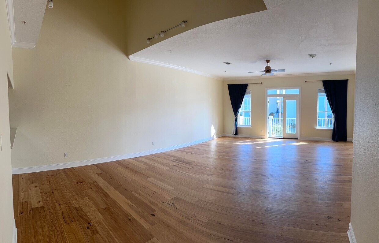 Foto principal - 56 Spires Ln