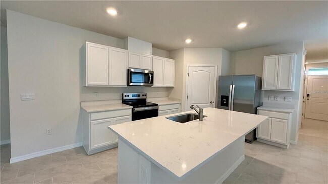 Foto del edificio - 3314 Pine Lily Ave