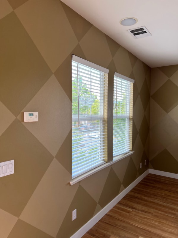 Building Photo - 8520 Kern Ave