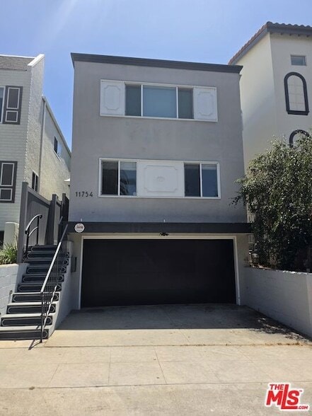 Photo - 11754 Darlington Avenue Unit