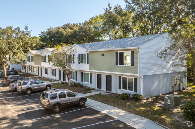 Building Photo - Timberwood Trace