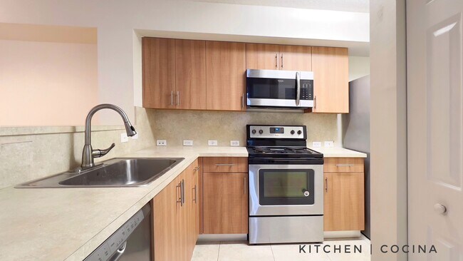Foto del edificio - 11177 SW 8th St