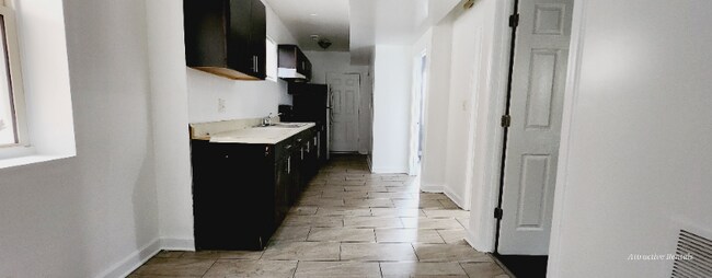 Foto del edificio - 1350 W 98th Pl