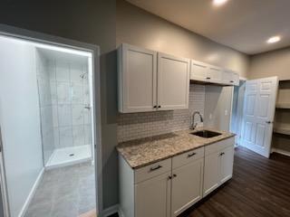 Foto principal - 1233 Eggert Rd