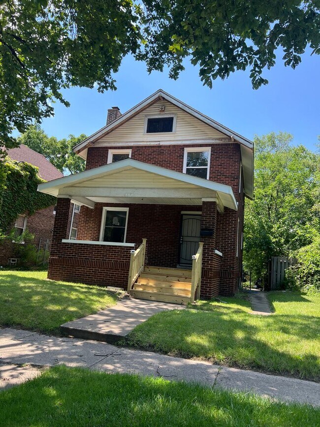 Building Photo - 564 Kentucky St
