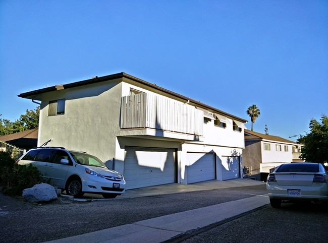 Building Photo - 1641 Via Mirada