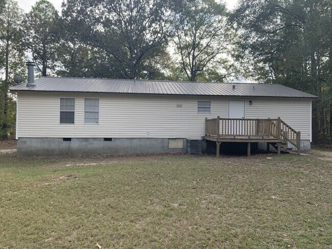 Building Photo - 637 Somerset Dr