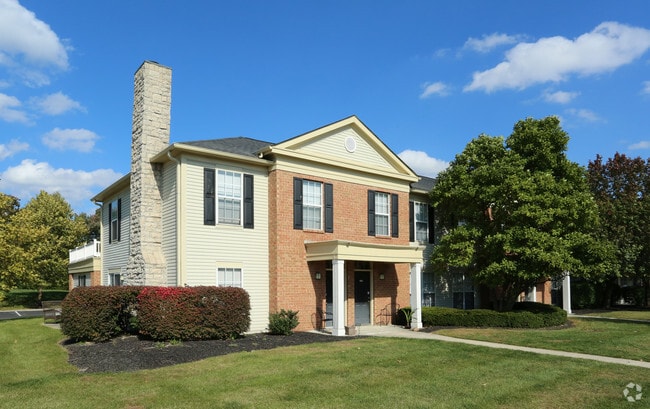 3 Bedroom Townhomes | Houses and Apartments for Rent in Columbus Ohio | The Bradford at Easton - The Bradford at Easton Apartment Homes