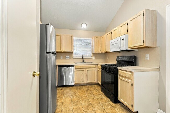 Foto del edificio - 23623 Prairie Bird Dr