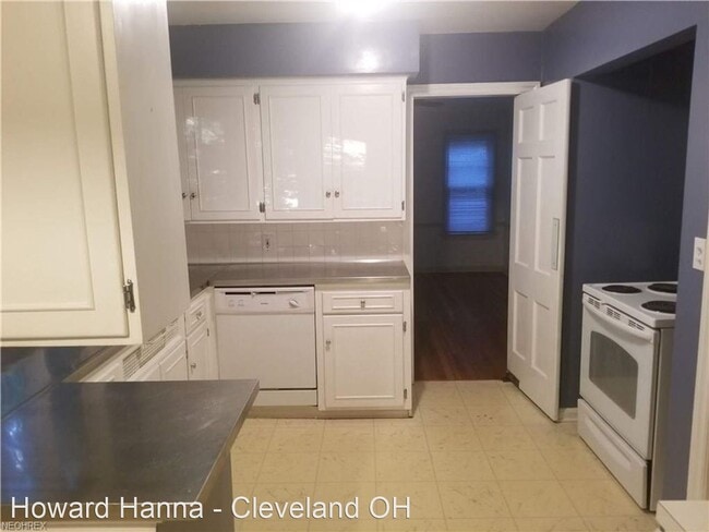 Foto del edificio - 4 br, 3.5 bath House - 3297 Chelsea Dr