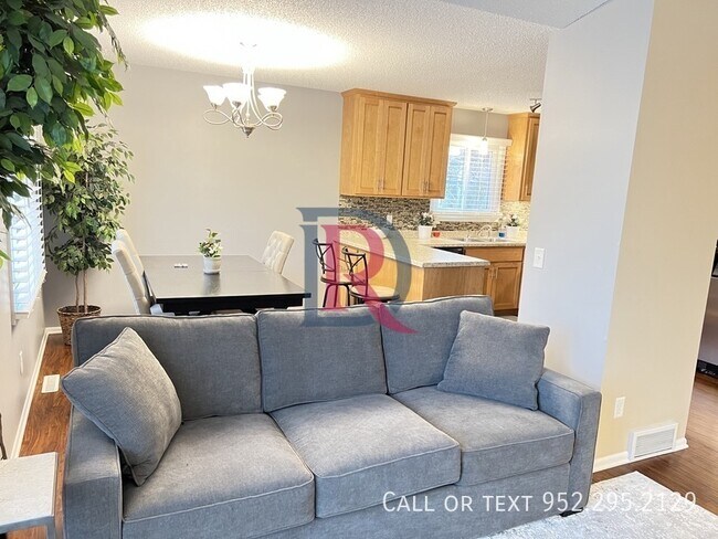 Foto del edificio - 7808 Emerson Ave N