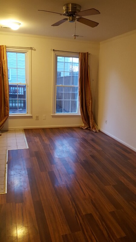 Foto del edificio - 6000 Sunset Ridge Ct