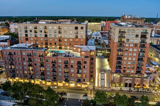 Foto del edificio - 10 Grace St