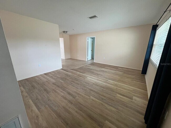 Foto del edificio - 3710 Wilkinson Rd