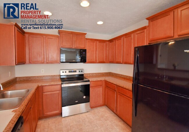 Foto del edificio - Adorable 3bd 2ba home in Blackman area. 2 car garage and fenced yard!