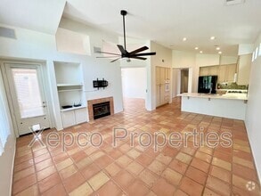 Building Photo - 42451 Saladin Dr