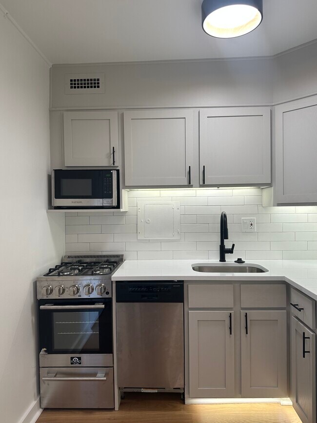 Kitchen - 240 M St SW