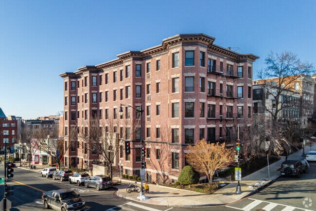 Building Photo - 2038 18th St NW