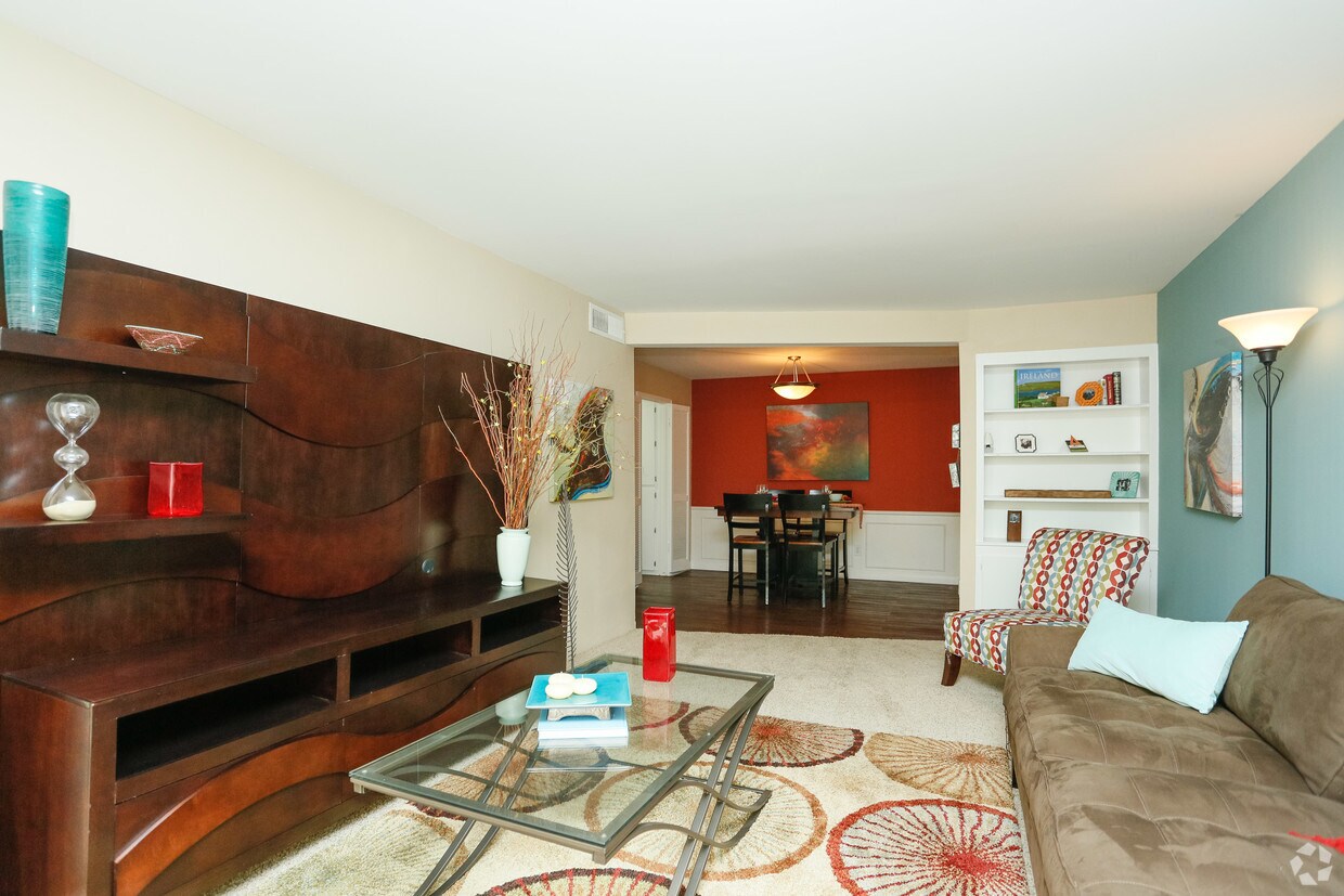 Yorktown Apartment Homes Apartments Houston, TX