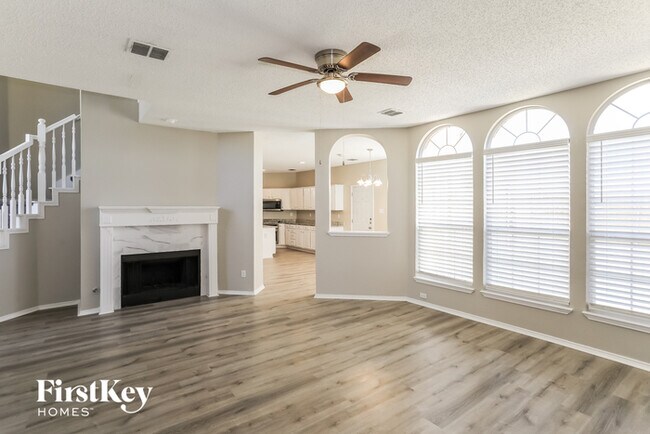 Foto del edificio - 5210 Orlando Cir