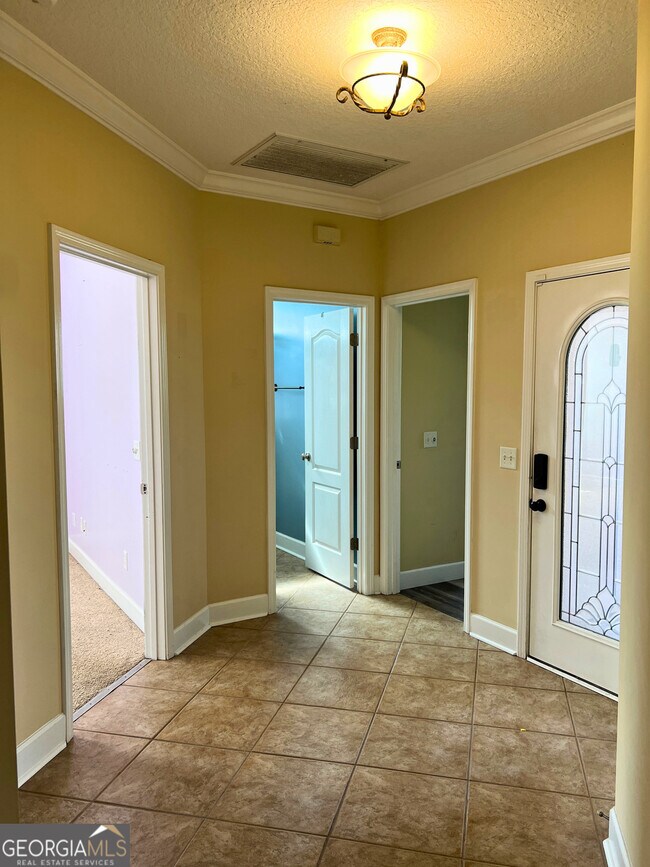 Foto del edificio - 252 Laurel Landing Blvd