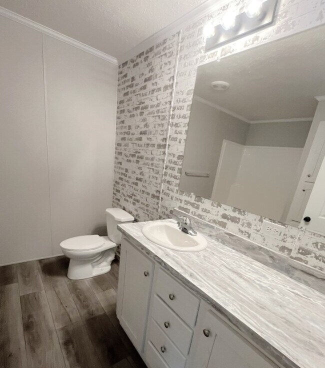 Foto del edificio - 9181 Mariway Ct