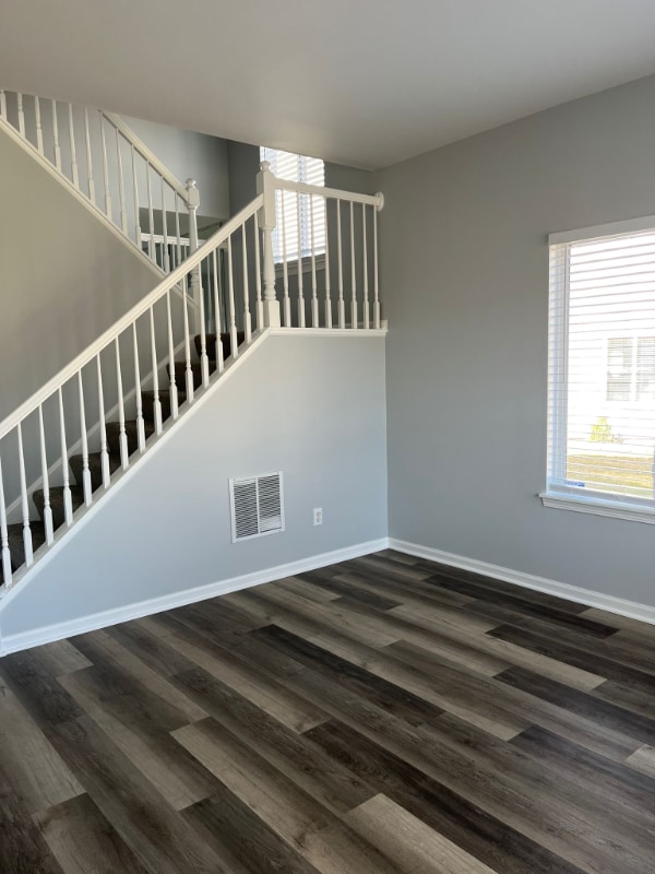 Photo - 688 Edward Dr Townhome