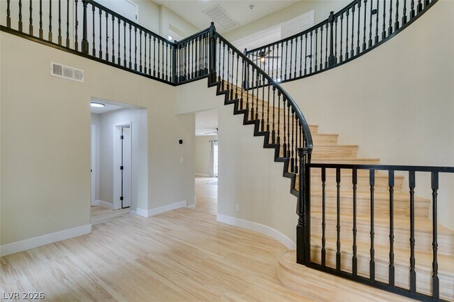 Foto del edificio - 821 Long Branch Dr