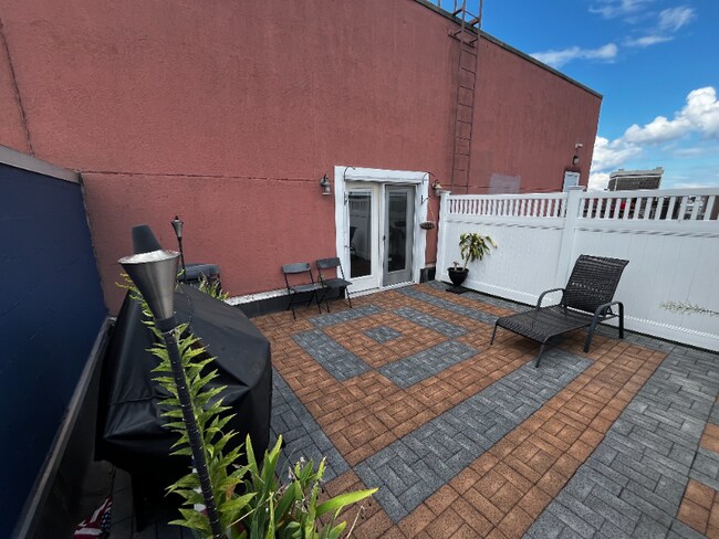 Foto del edificio - 99 Pine St