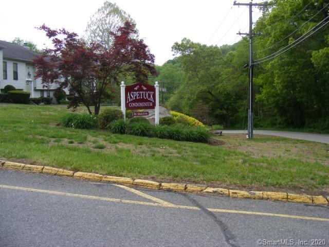 Primary Photo - 18 Aspetuck Village
