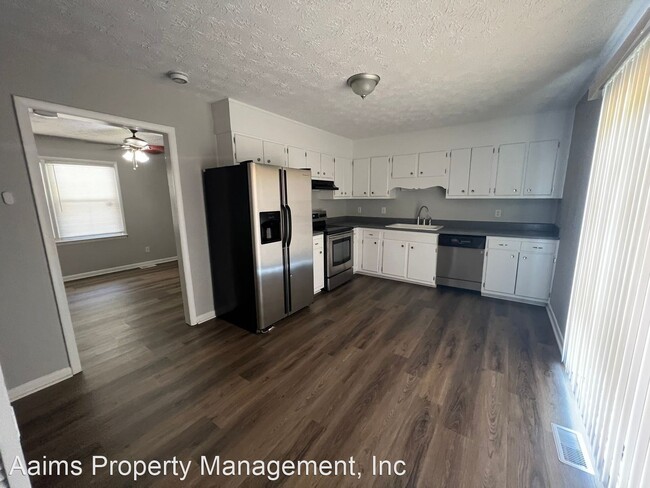 Building Photo - 3 br, 2 bath House - 2910 Midland Court