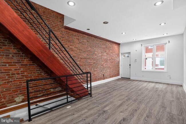 Foto del edificio - 1302 N Dover St