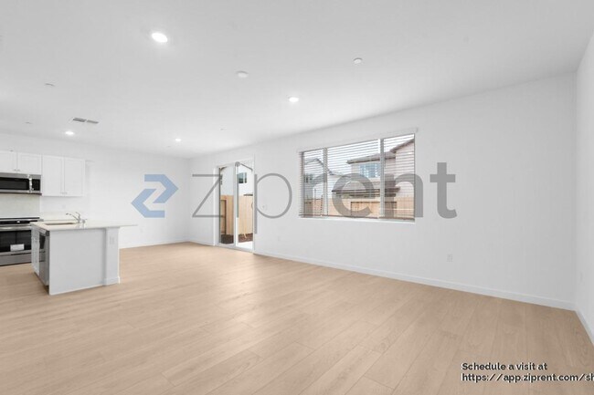 Foto del edificio - 8495 Anker Wy