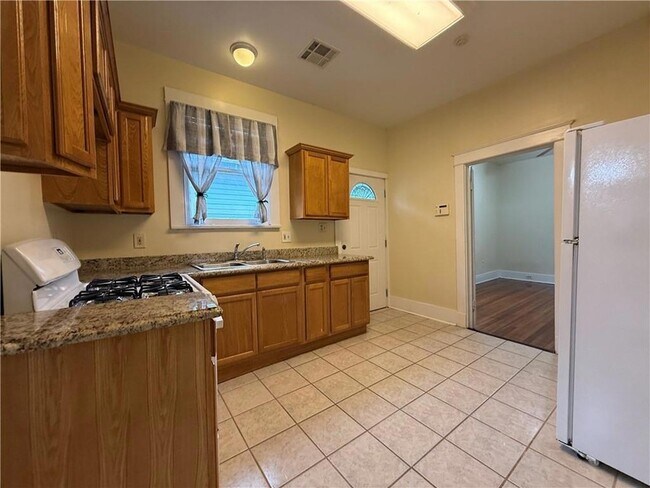 Foto del edificio - 5303 S Liberty St