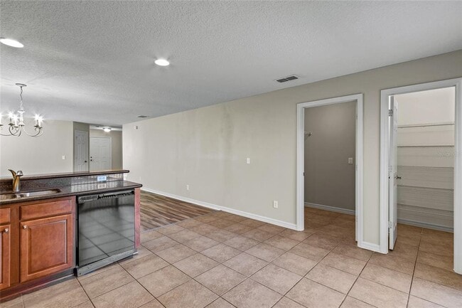 Foto del edificio - 2309 Norwood Pl