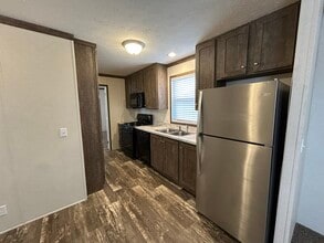 Building Photo - 405 Nevada