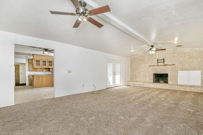 Foto del edificio - 3103 SW 27th Ave