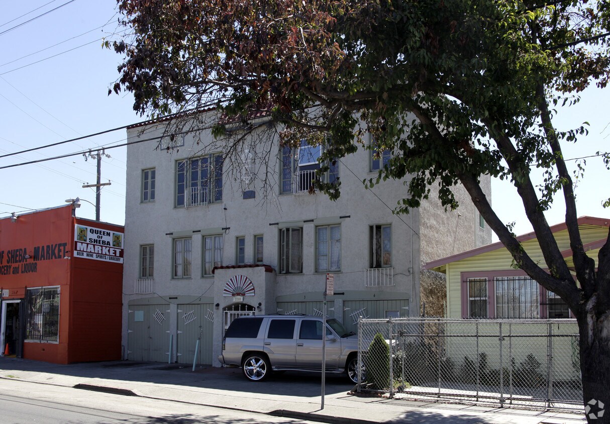 Foto principal - 2280 35th Ave