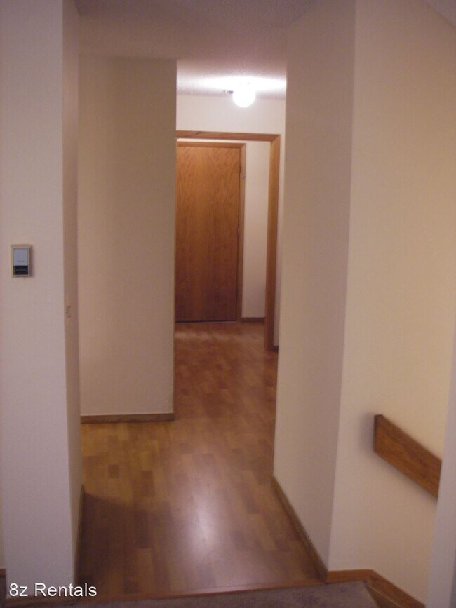 Foto del edificio - 4 br, 3.5 bath House - 2895 Springdale Lane