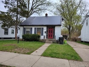 Building Photo - 20246 Moenart St
