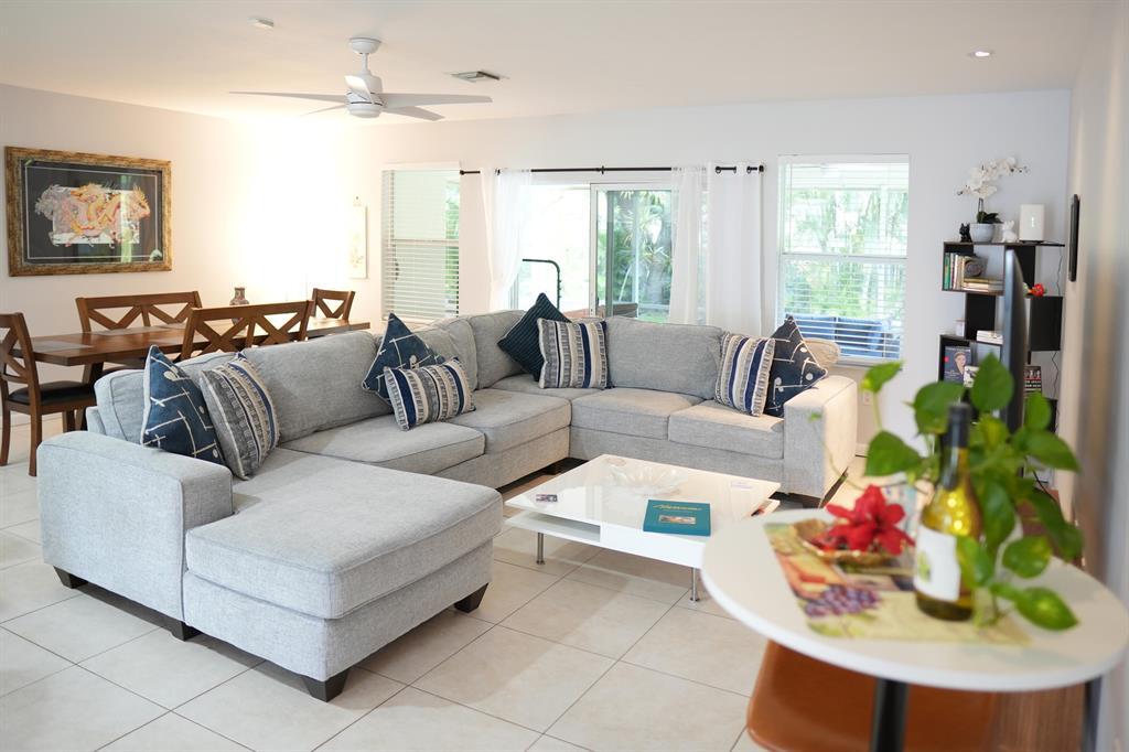Foto del edificio - 821 SW 13th Ct