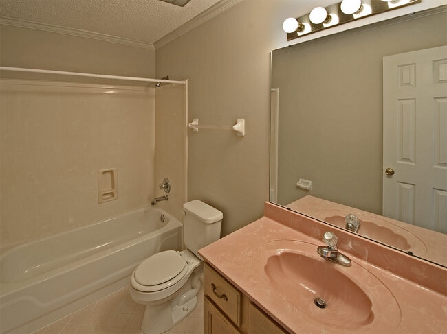 Foto del edificio - 3 bed, 2 bath in Arlington/Lakeland area