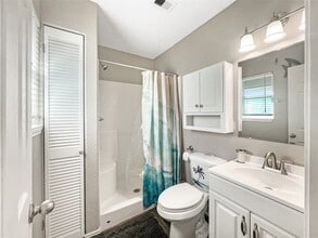 Building Photo - 81 Santar Loop
