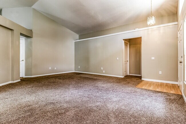 Foto del edificio - 9042 Egret Cove Cir