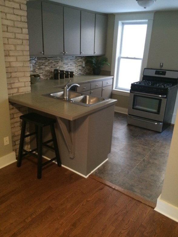 Foto principal - 23 Fairbanks St NE