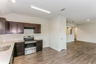 Building Photo - 4144 Twinleaf Dr