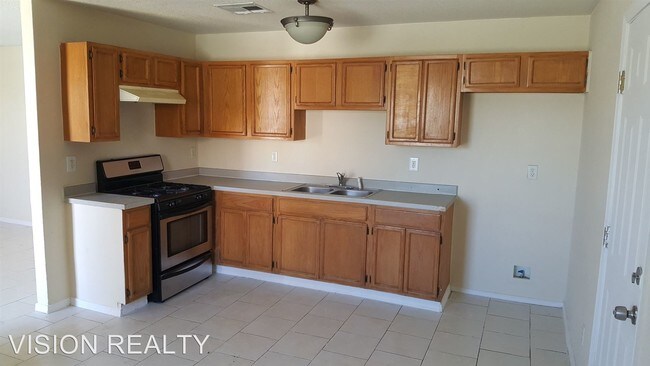 Foto del edificio - 3 br, 2 bath House - 12372 Tierra Volcan Ave.