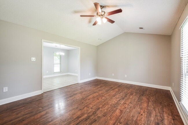 Building Photo - 2621 Pintail Dr