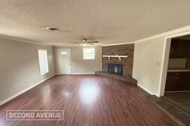 Foto del edificio - 1342 Heathcliff Dr